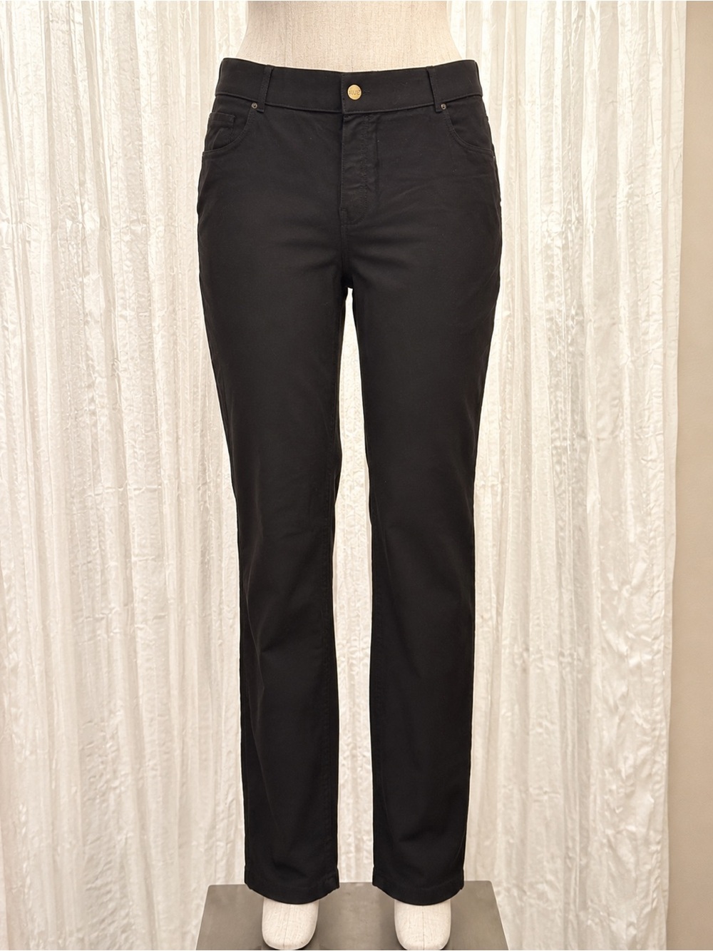 Black Straight-Leg Jeans - Stretchy Fit